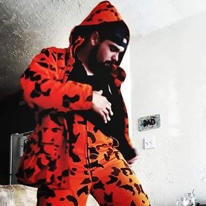 Meet your Posher, Jeremiah